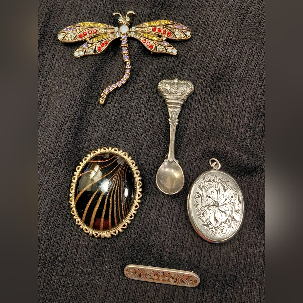 Antique Brooch Collection